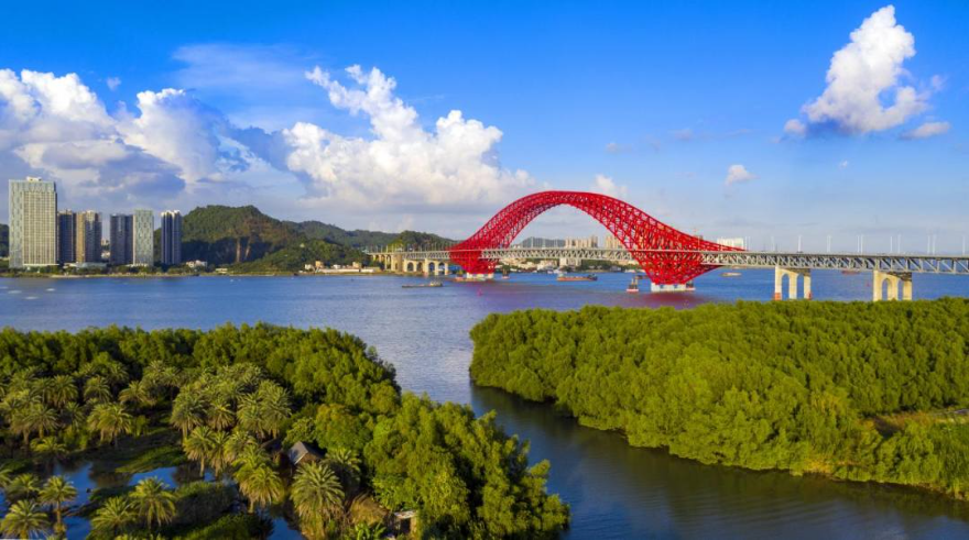 水環(huán)境質(zhì)量持續(xù)改善